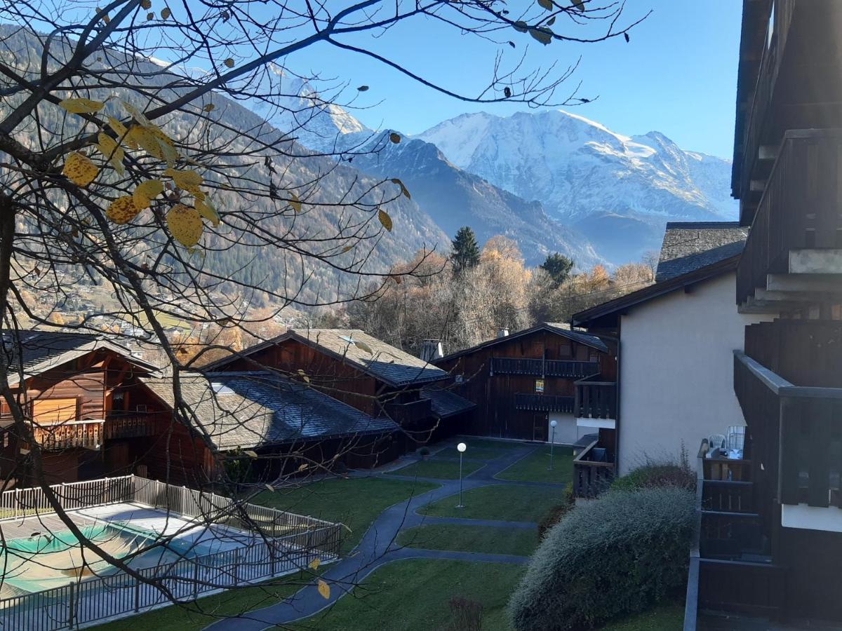 סן-ג'רבה-לה-באן Appartement Meuble Avec Vue Sur Les Montagnes Et Piscine L'Ete מראה חיצוני תמונה